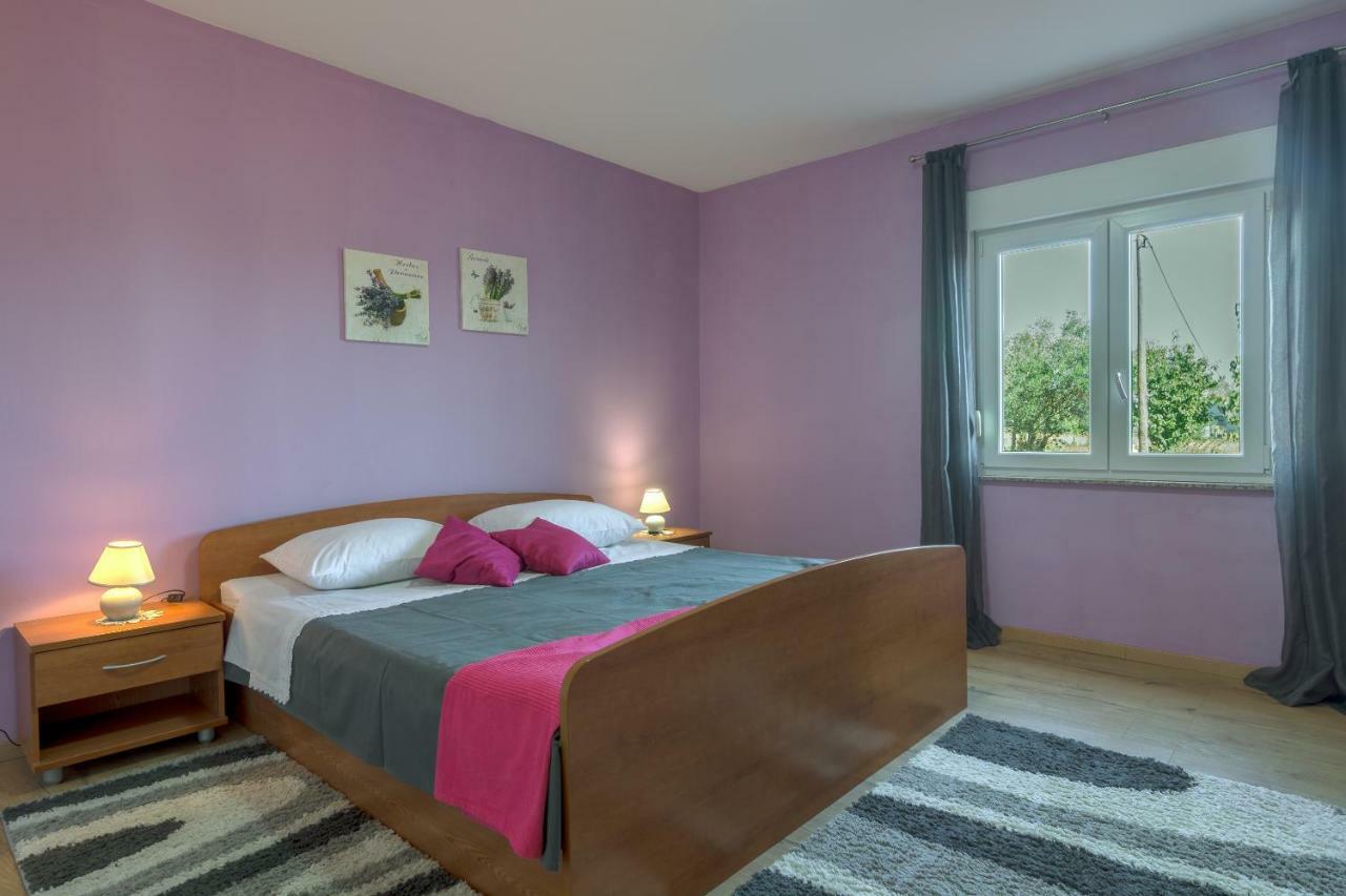 Apartments Lotus Sukošan Eksteriør billede